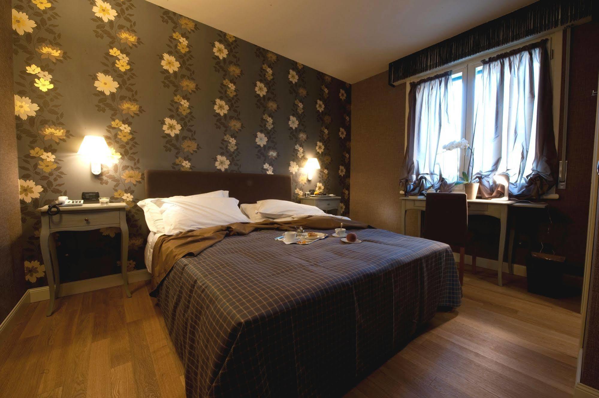 Hotel Locanda Stendhal Colorno Exterior photo